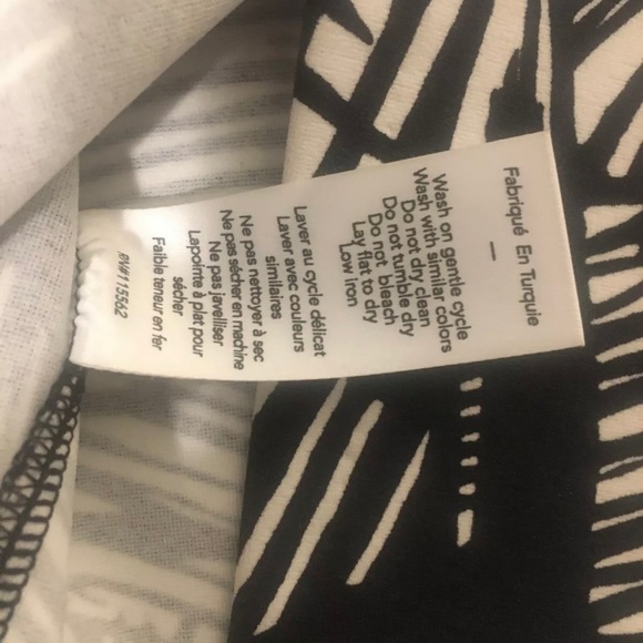 Elizabeth and James Pencil Skirt - Size 6 - NWOT! - Picture 5 of 6